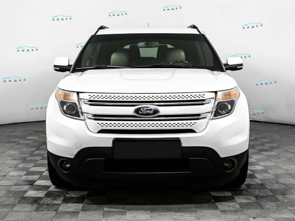 Б/У Форд Експлорер 2012 года. Фото: #1