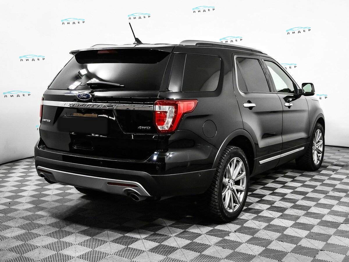 Б/У Форд Експлорер 2017 года. Фото: #4