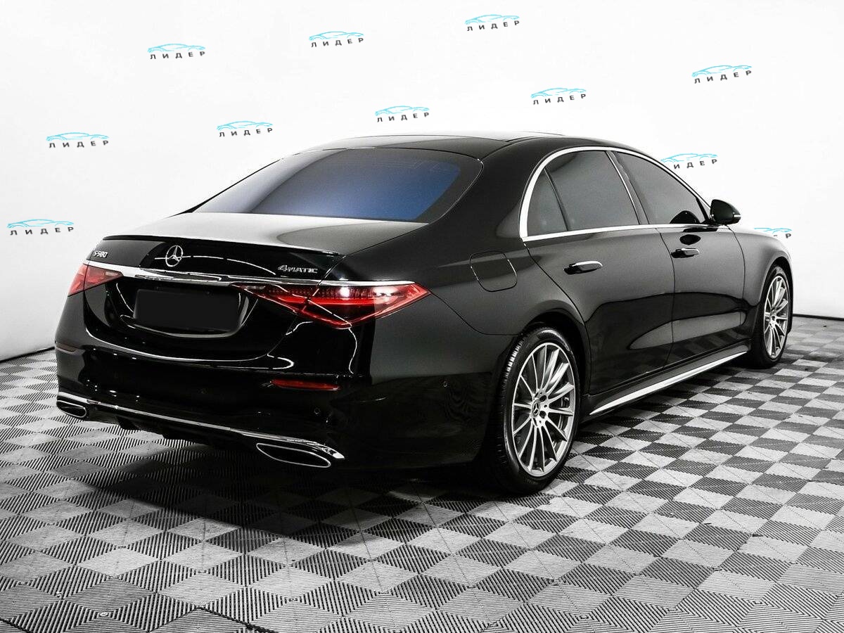 Б/У Мерседес-Бенц С-Класс 2021 года. Фото: #4