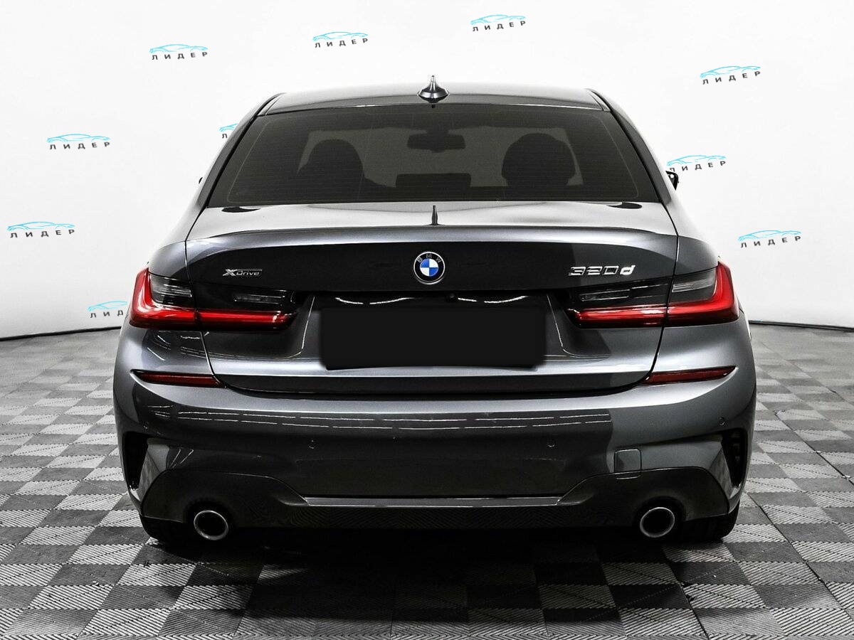 Б/У БМВ 3 серии 2019 года. Фото: #5