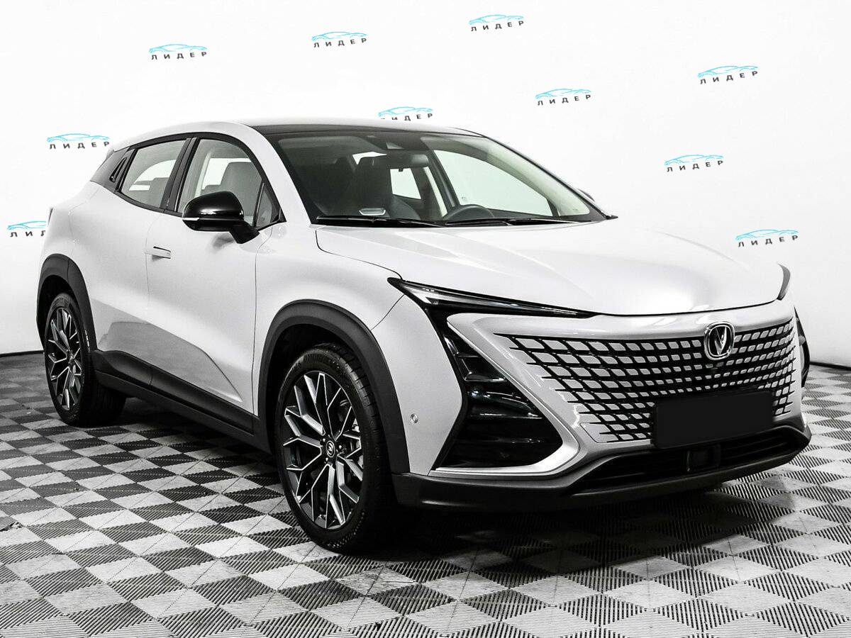 Б/У Чанган УНИ-Т 2023 года. Фото: #2