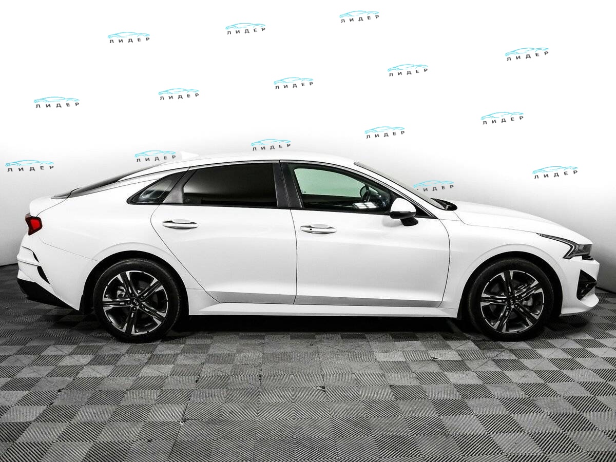 Б/У Киа К5 2020 года. Фото: #3