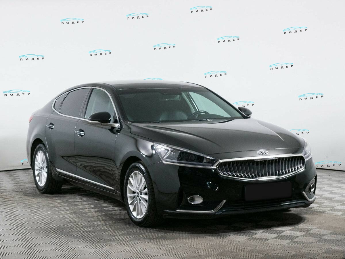 Б/У Киа К7 2017 года. Фото: #2