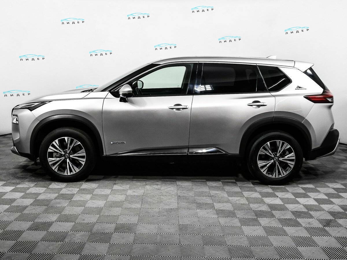 Б/У Ниссан Икс-Трейл 2023 года. Фото: #7