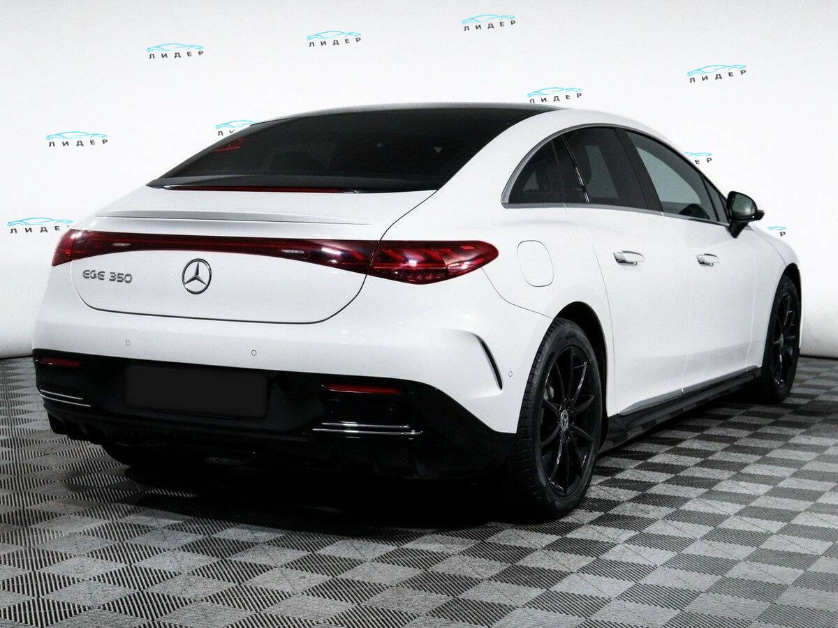 Б/У Мерседес-Бенц EQE 2022 года. Фото: #4