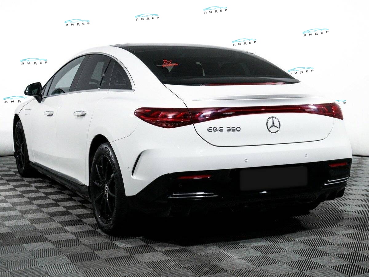 Б/У Мерседес-Бенц EQE 2022 года. Фото: #6