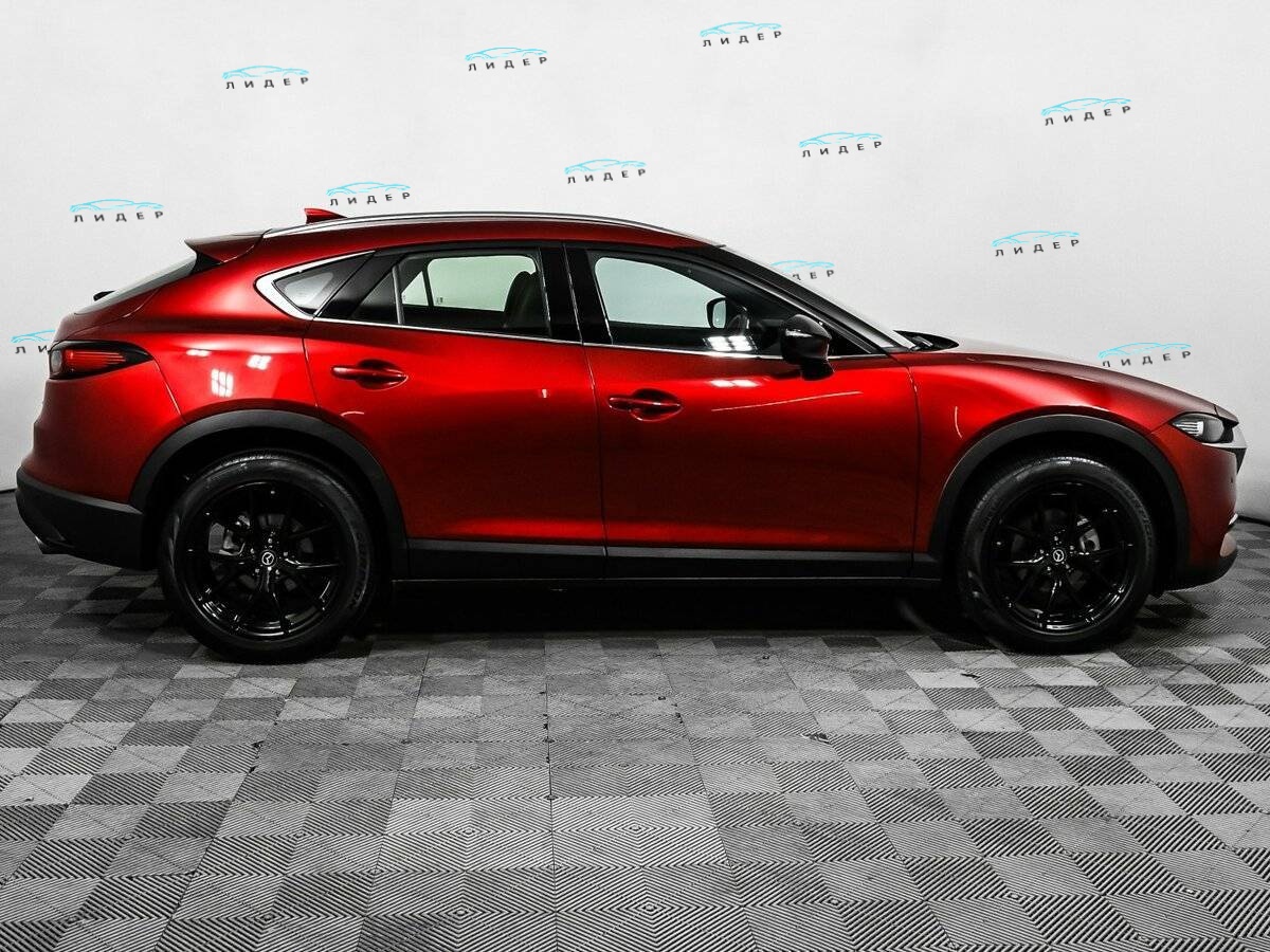 Б/У Мазда Ц-Икс-4 2022 года. Фото: #3