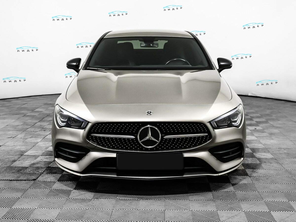 Б/У Мерседес-Бенц КЛА 2019 года. Фото: #1