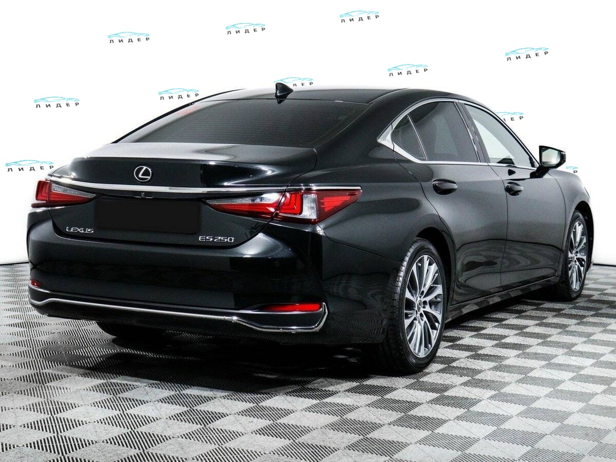 Б/У Лексус ЕС 2018 года. Фото: #4