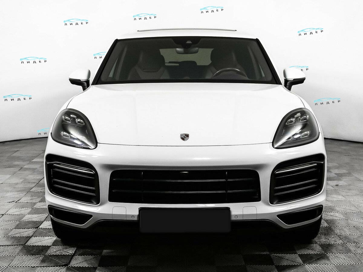 Б/У Порш Кайен 2019 года. Фото: #1