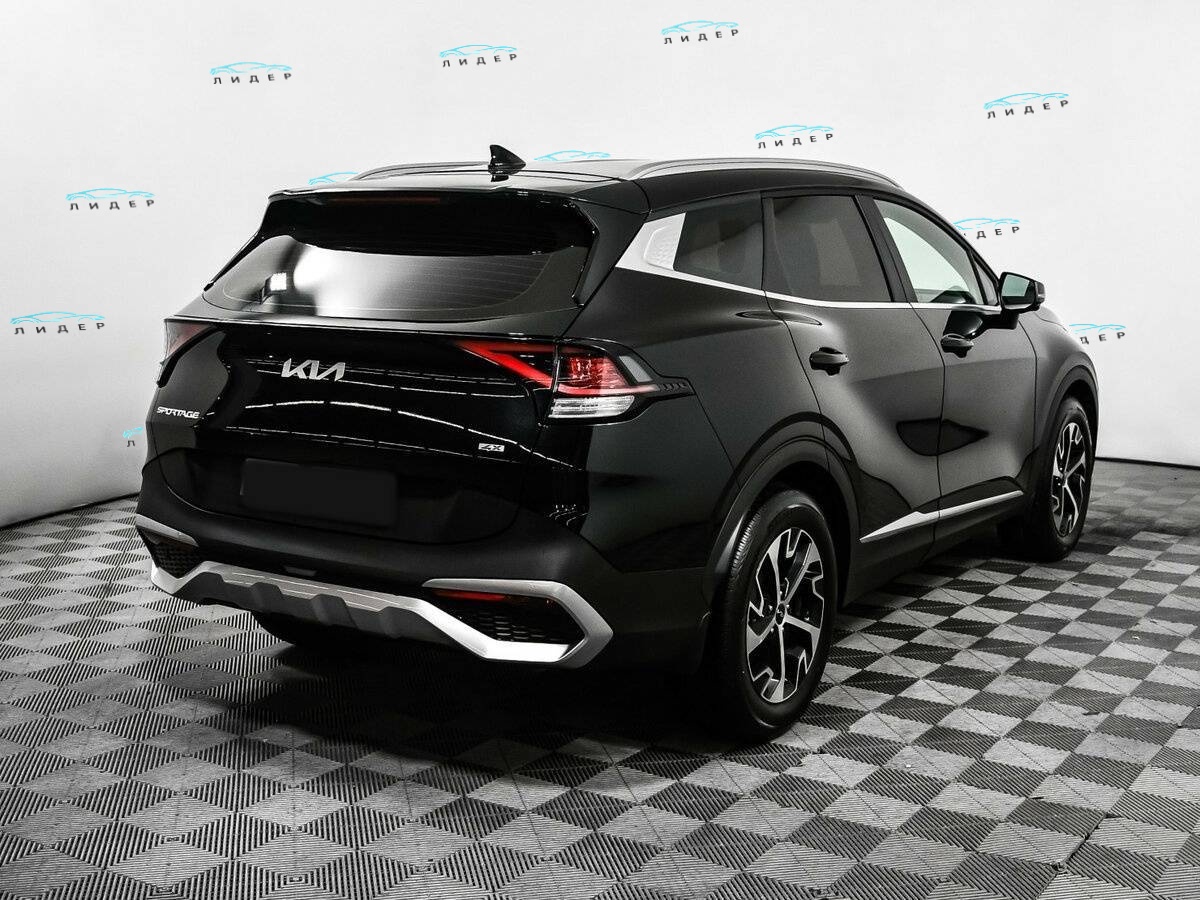 Б/У Киа Спортейдж 2023 года. Фото: #4