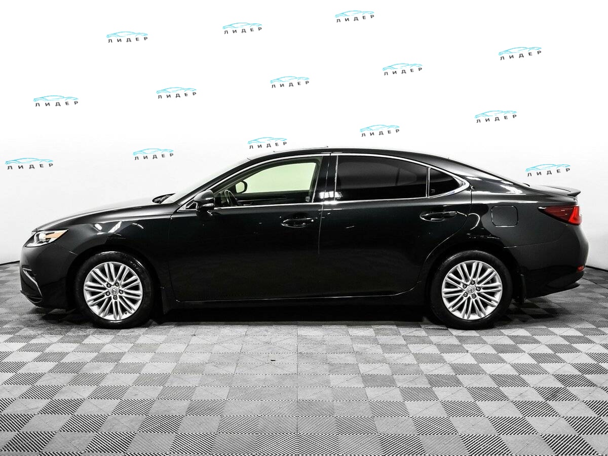 Б/У Лексус ЕС 2016 года. Фото: #7