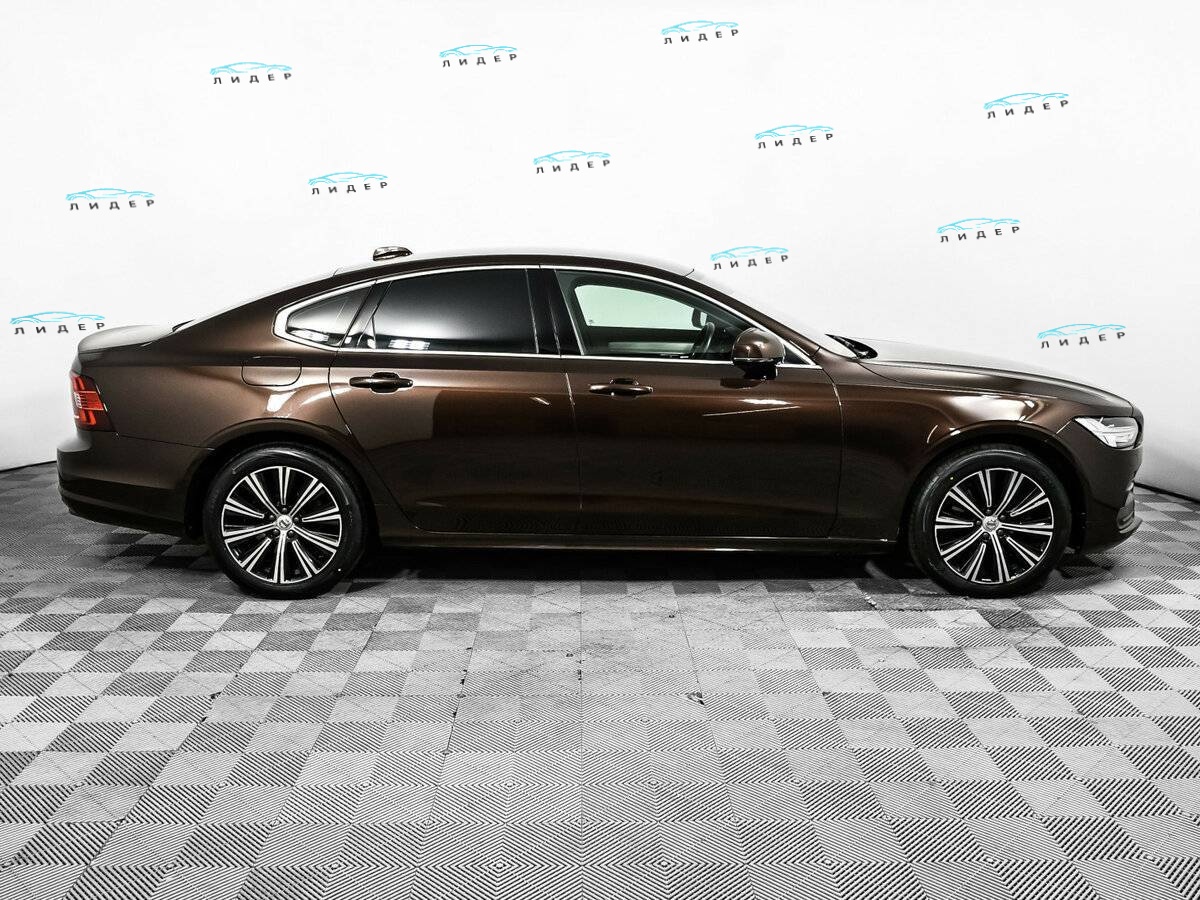 Б/У Вольво С90 2020 года. Фото: #3