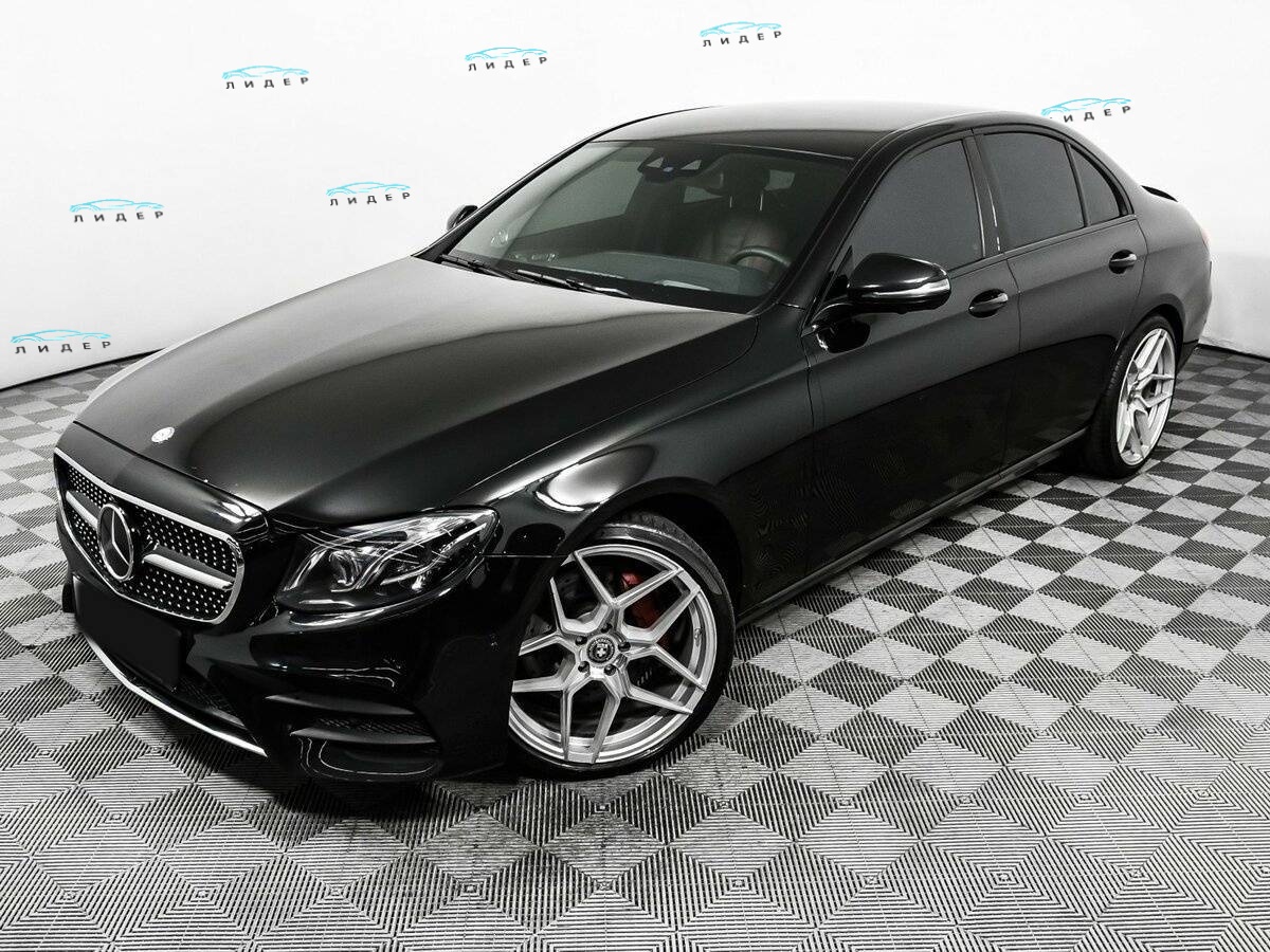 Б/У Мерседес-Бенц Е-Класс 2017 года. Фото: #14