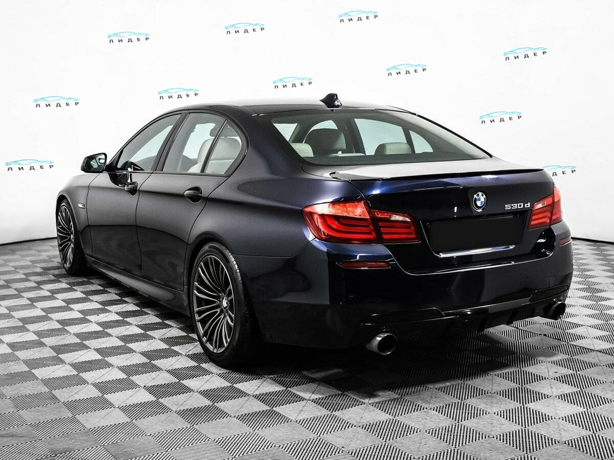 Б/У БМВ 5 серии 2010 года. Фото: #6