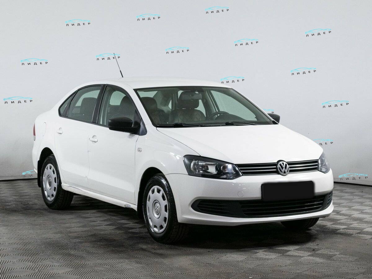 Б/У Фольксваген Поло 2011 года. Фото: #2