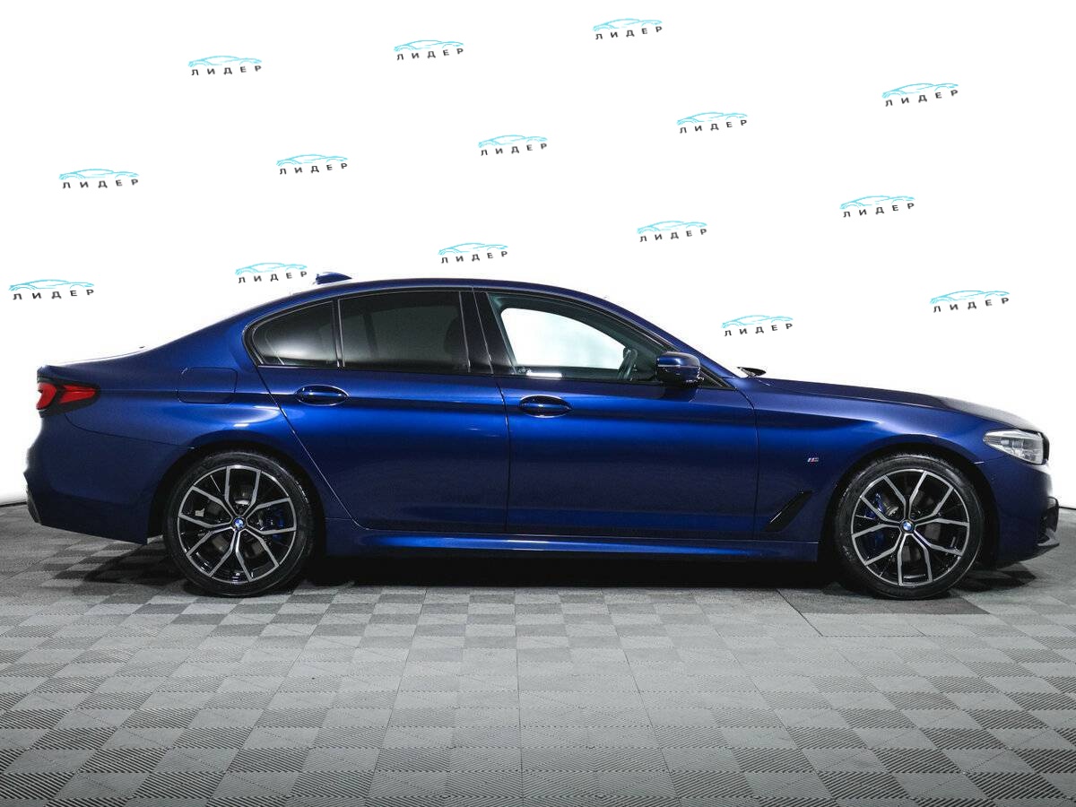 Б/У БМВ 5 серии 2019 года. Фото: #3