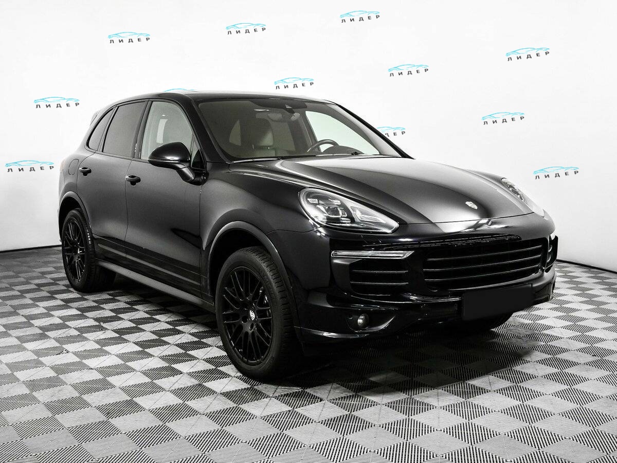 Б/У Порш Кайен 2015 года. Фото: #2