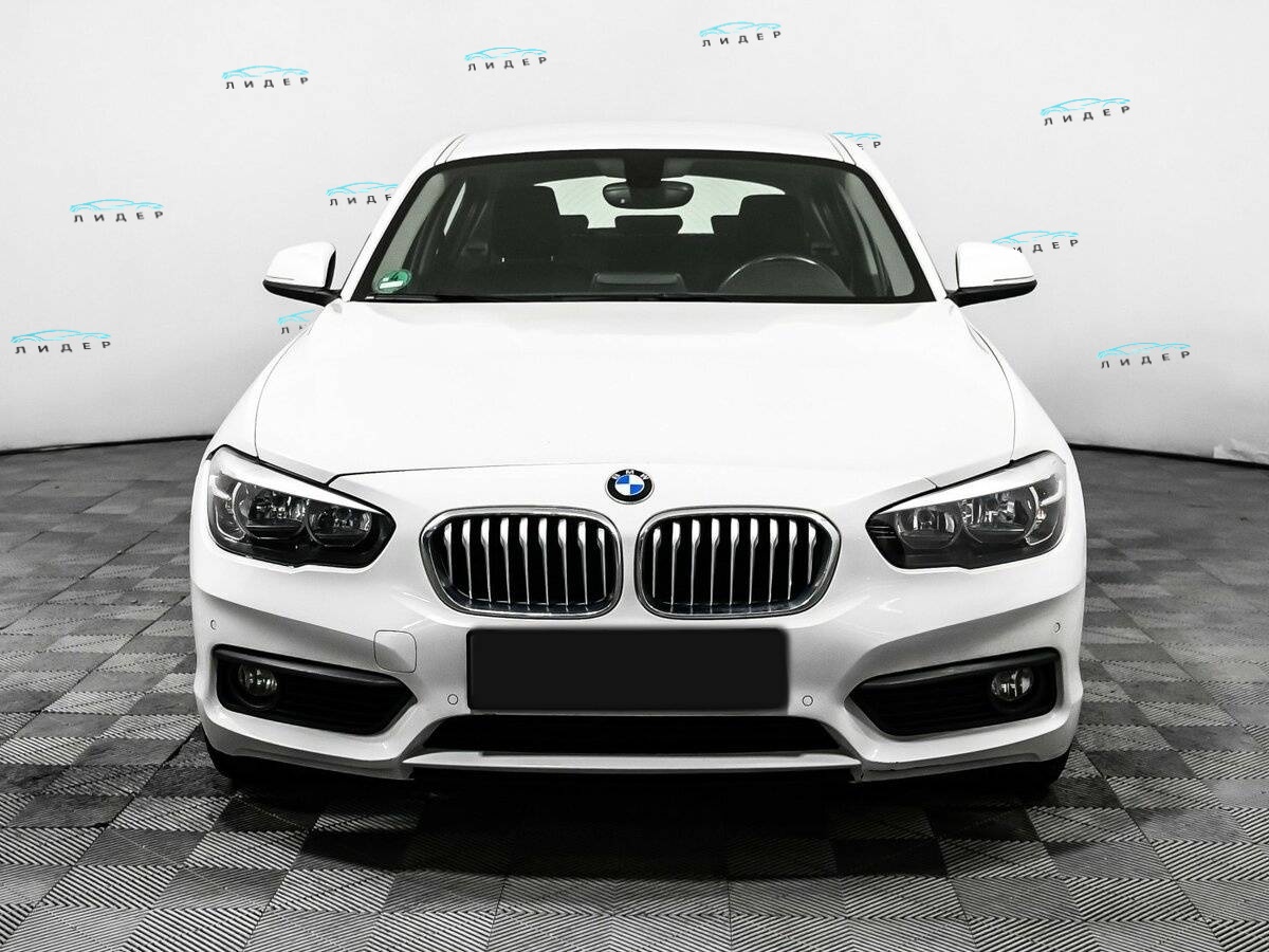 Б/У БМВ 1 серии 2018 года. Фото: #1