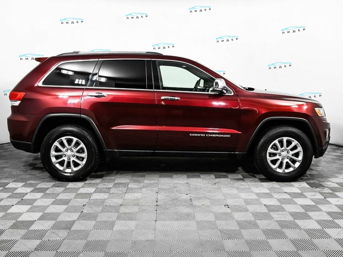 Б/У Джип Гранд Чироки 2016 года. Фото: #3