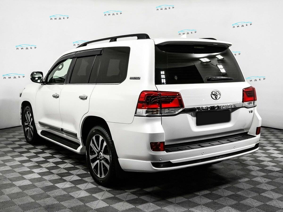 Б/У Тойота Лэнд Крузер 2019 года. Фото: #6