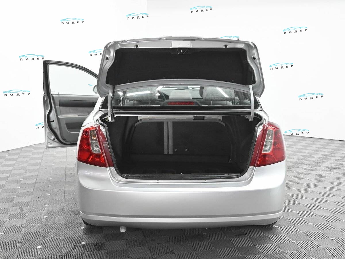 Б/У Шевроле Лачетти 2008 года. Фото: #4