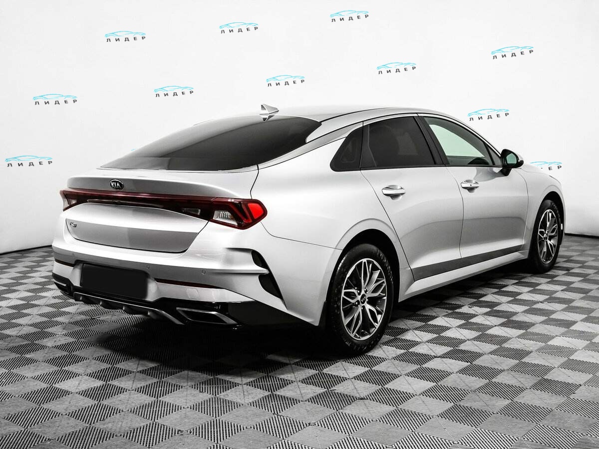 Б/У Киа К5 2021 года. Фото: #4
