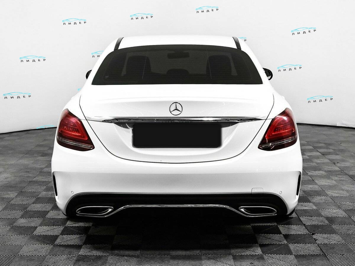 Б/У Мерседес-Бенц Ц-Класс 2018 года. Фото: #5