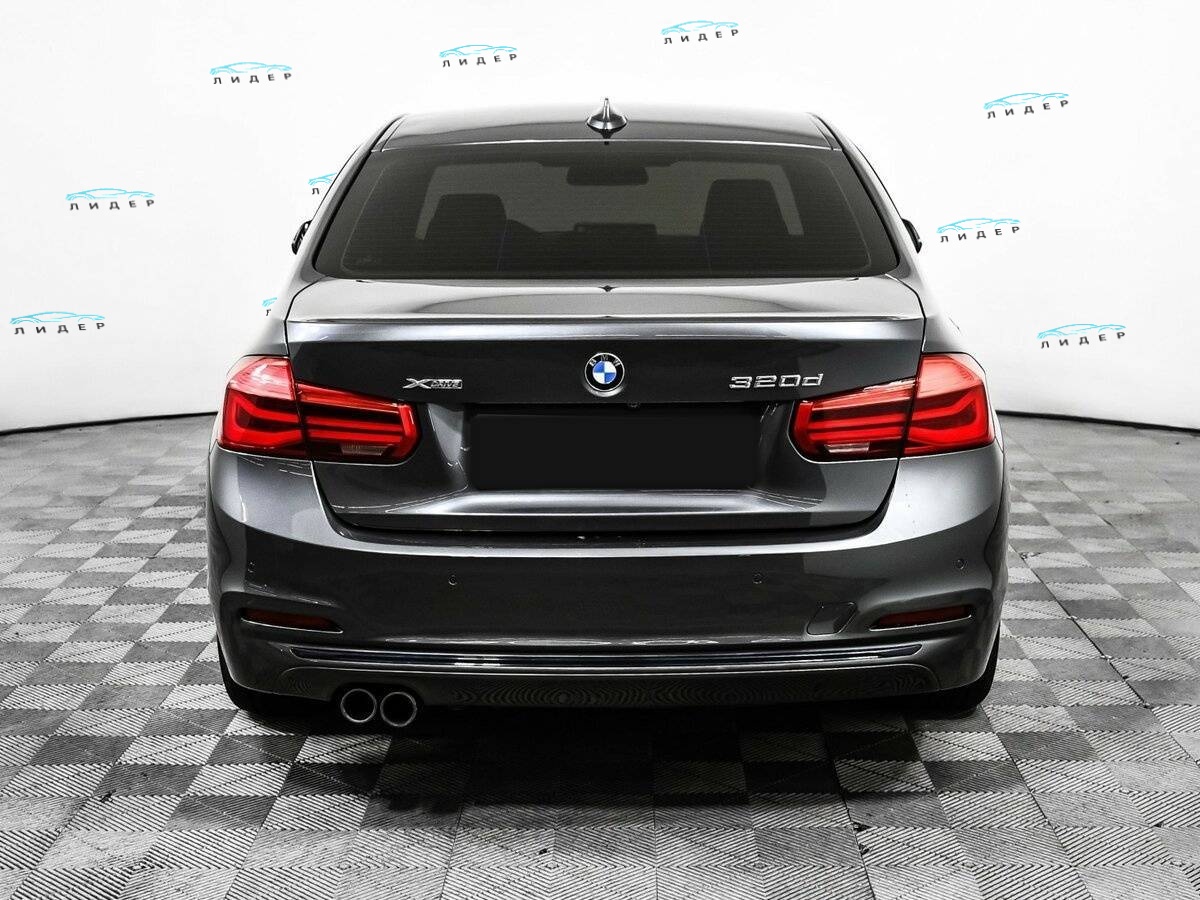 Б/У БМВ 3 серии 2015 года. Фото: #5