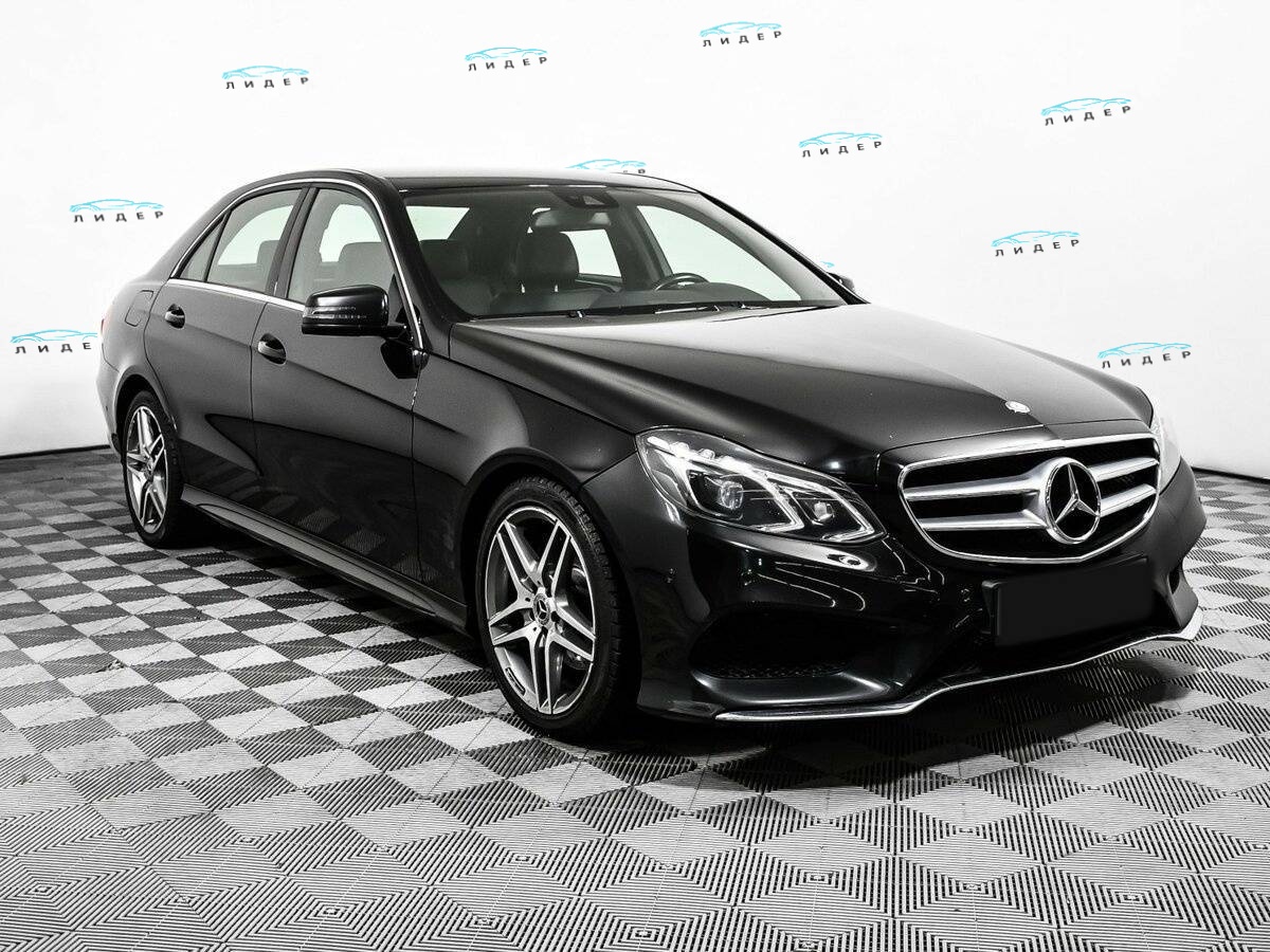 Б/У Мерседес-Бенц Е-Класс 2014 года. Фото: #2