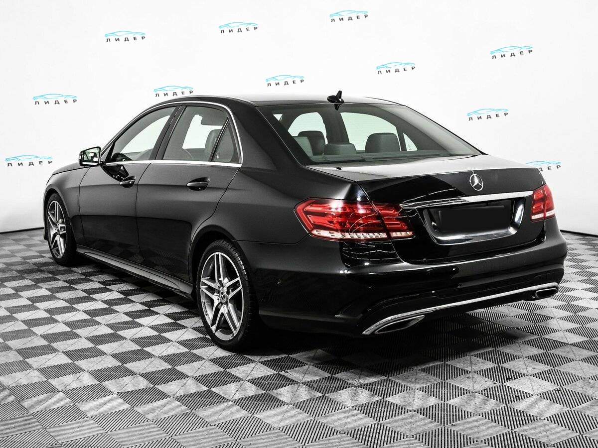 Б/У Мерседес-Бенц Е-Класс 2014 года. Фото: #6