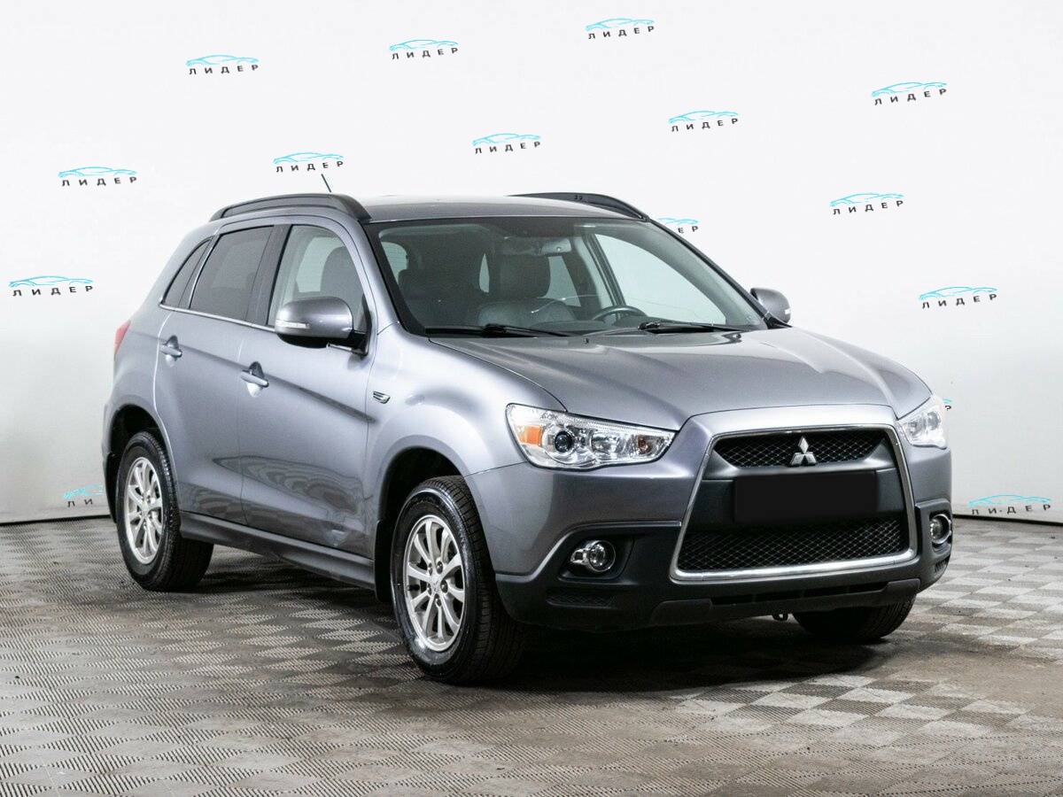 Б/У Митсубиши АС-Икс 2012 года. Фото: #2