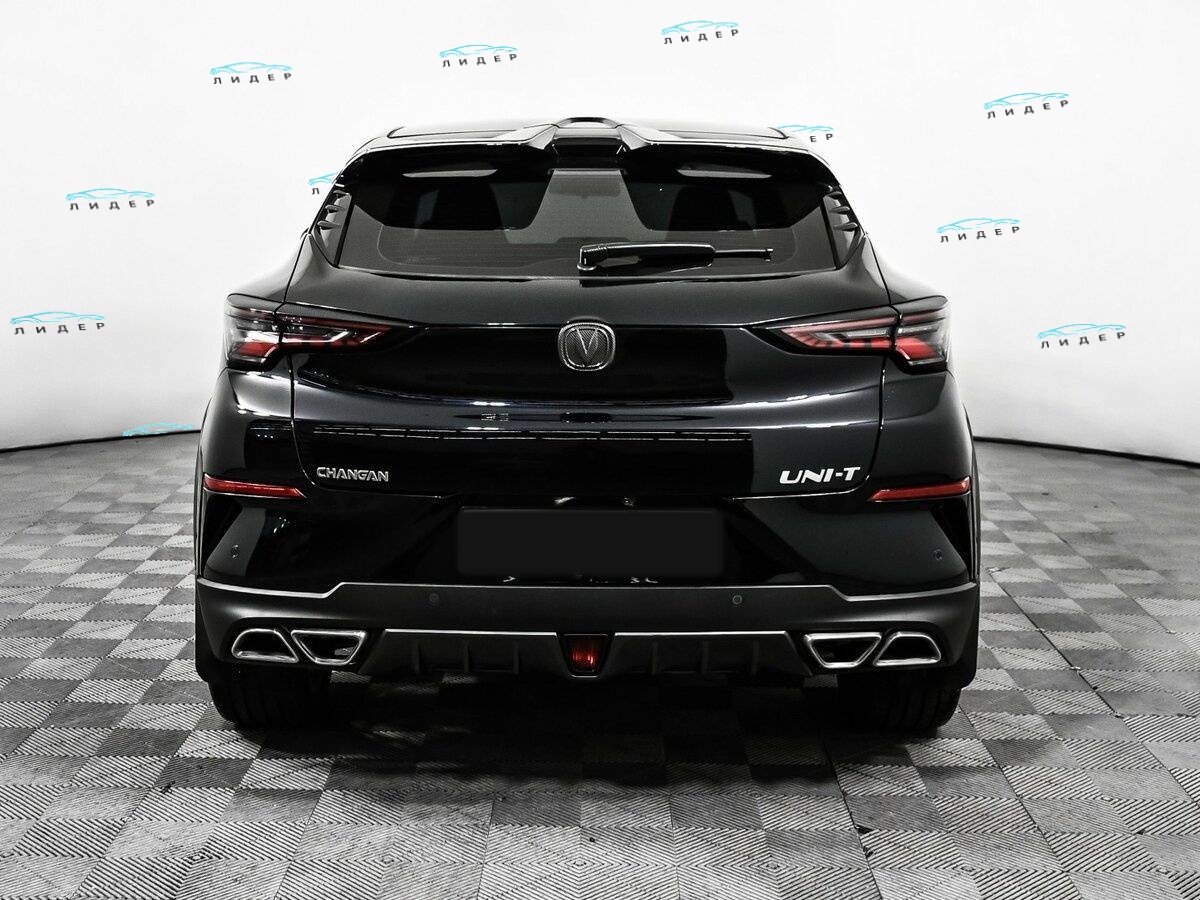 Б/У Чанган УНИ-Т 2023 года. Фото: #5