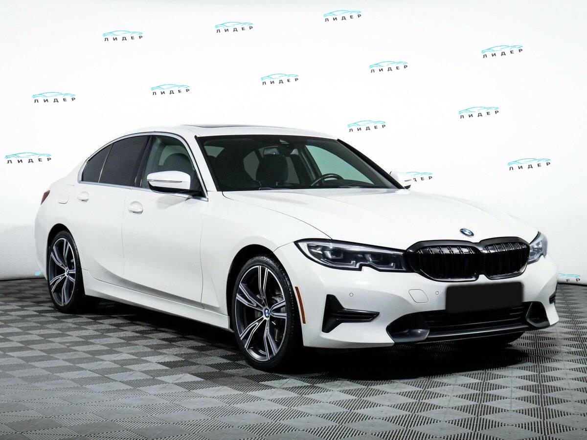 Б/У БМВ 3 серии 2020 года. Фото: #2