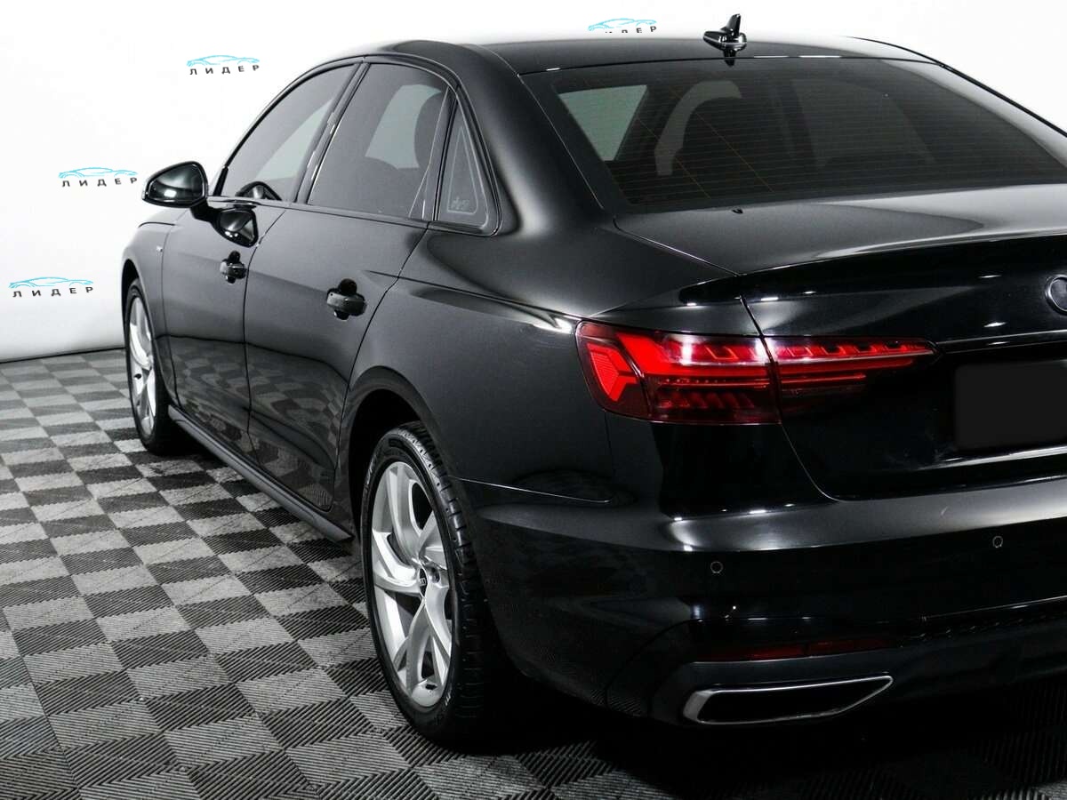 Б/У Ауди А4 2021 года. Фото: #17