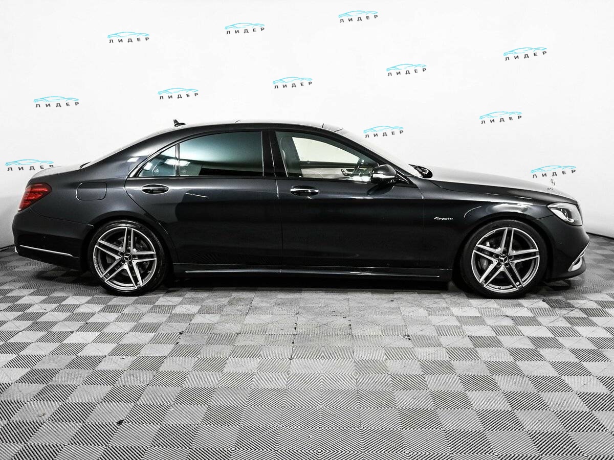 Б/У Мерседес-Бенц С-Класс 2013 года. Фото: #3