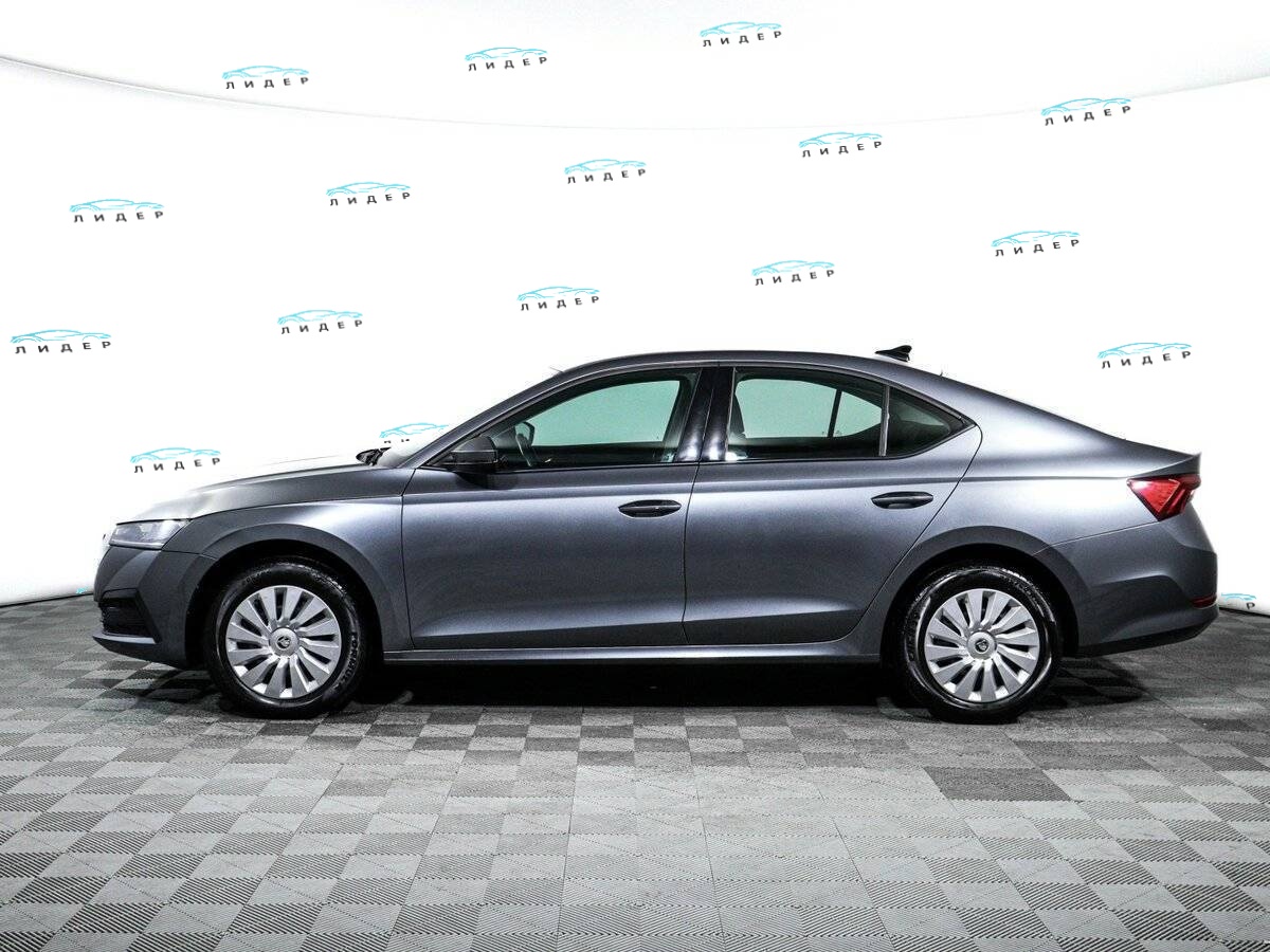 Б/У Шкода Октавия 2021 года. Фото: #7