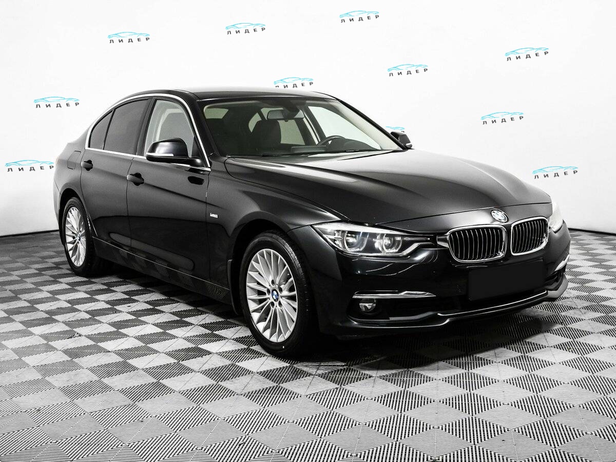 Б/У БМВ 3 серии 2016 года. Фото: #2