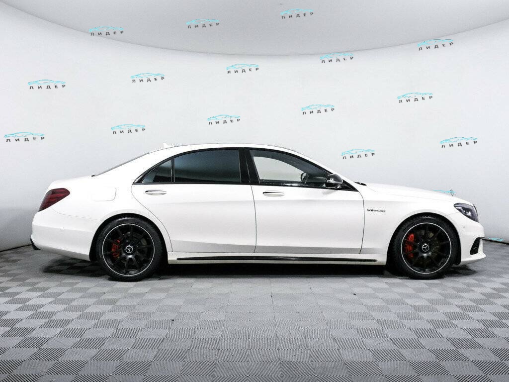 Б/У Мерседес-Бенц С-Класс АМГ 2014 года. Фото: #3