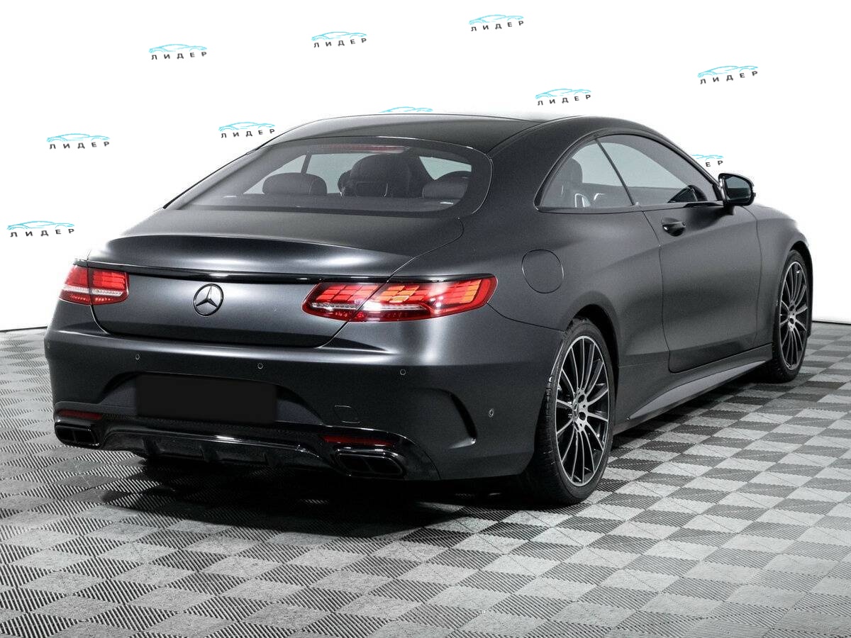 Б/У Мерседес-Бенц С-Класс 2018 года. Фото: #4