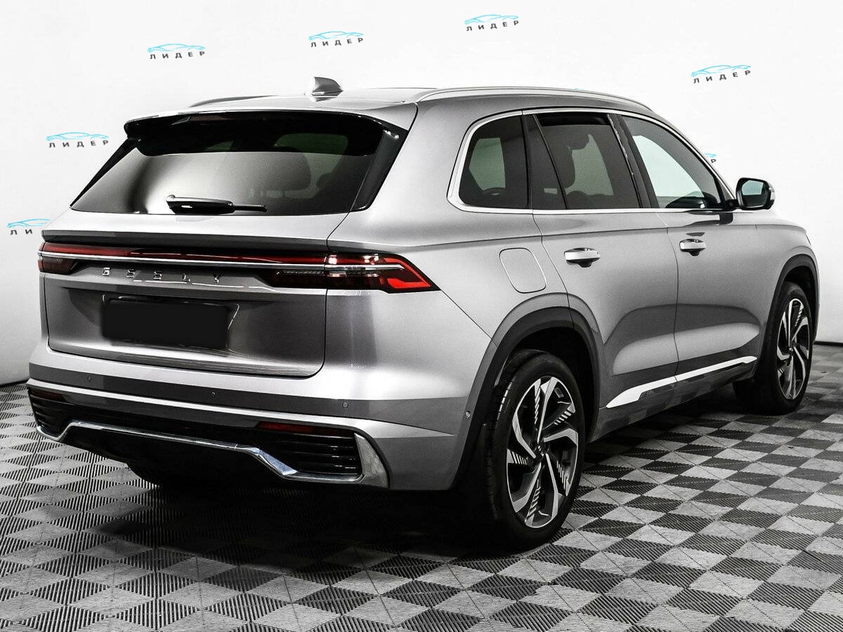 Б/У Джили Монжаро 2024 года. Фото: #4