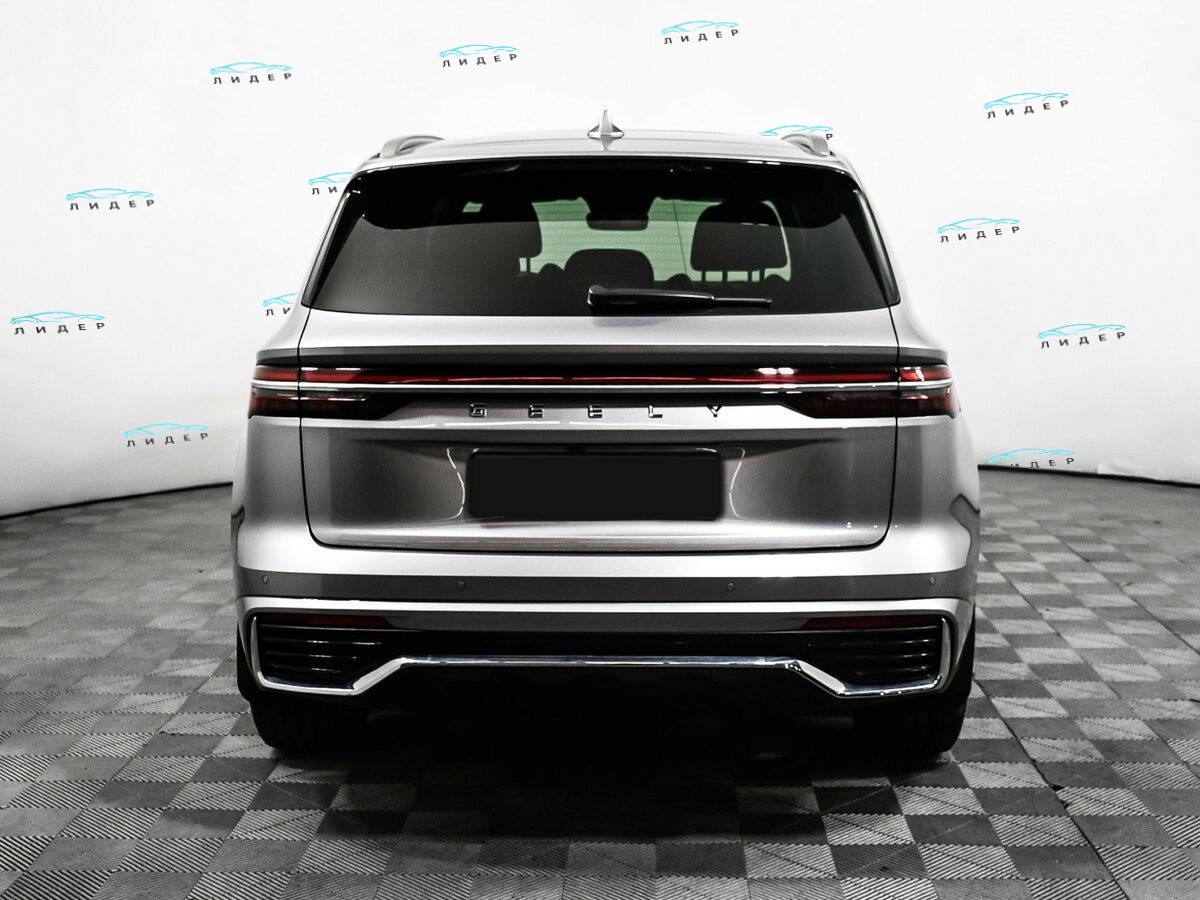 Б/У Джили Монжаро 2024 года. Фото: #5