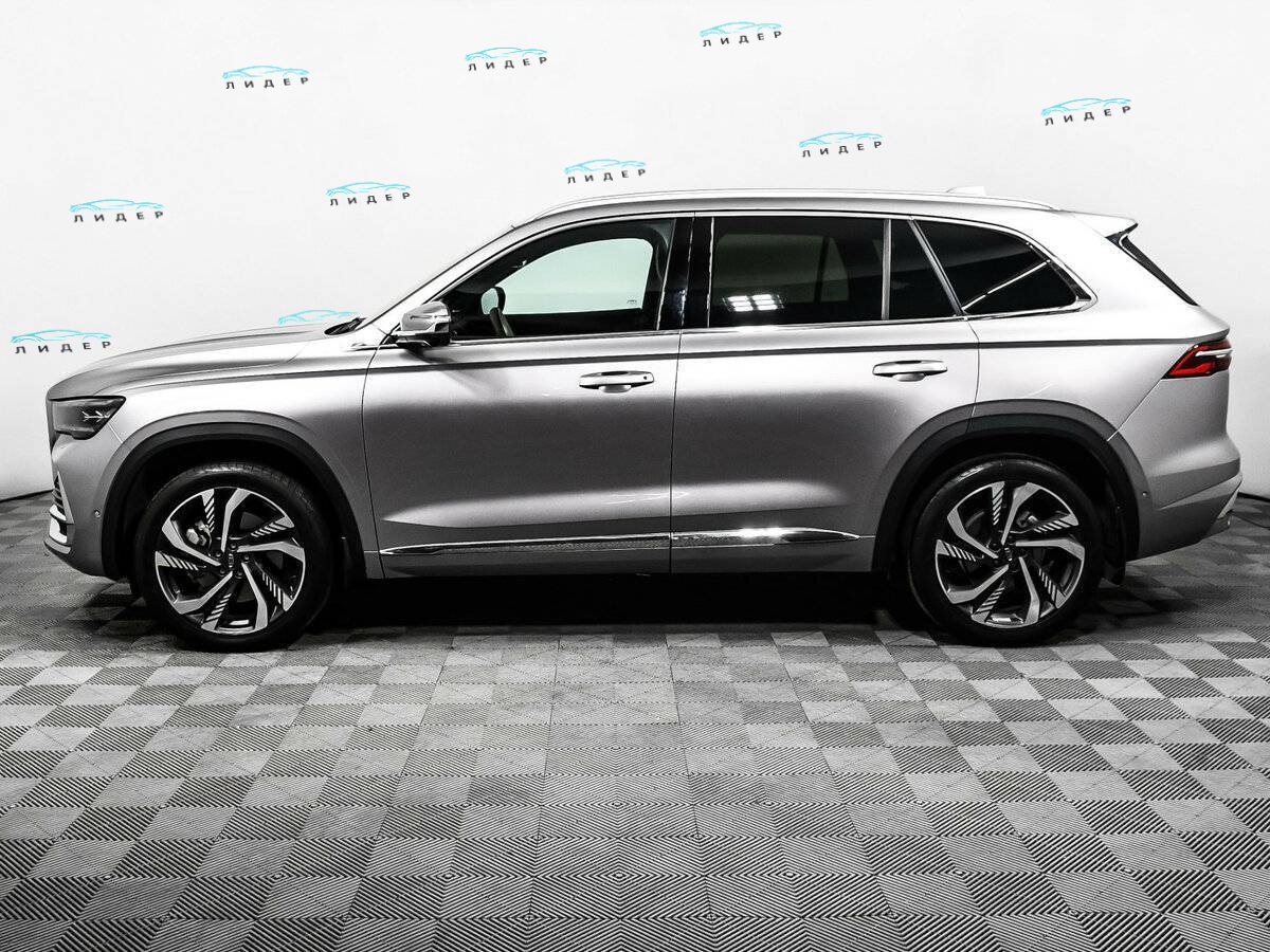 Б/У Джили Монжаро 2024 года. Фото: #7