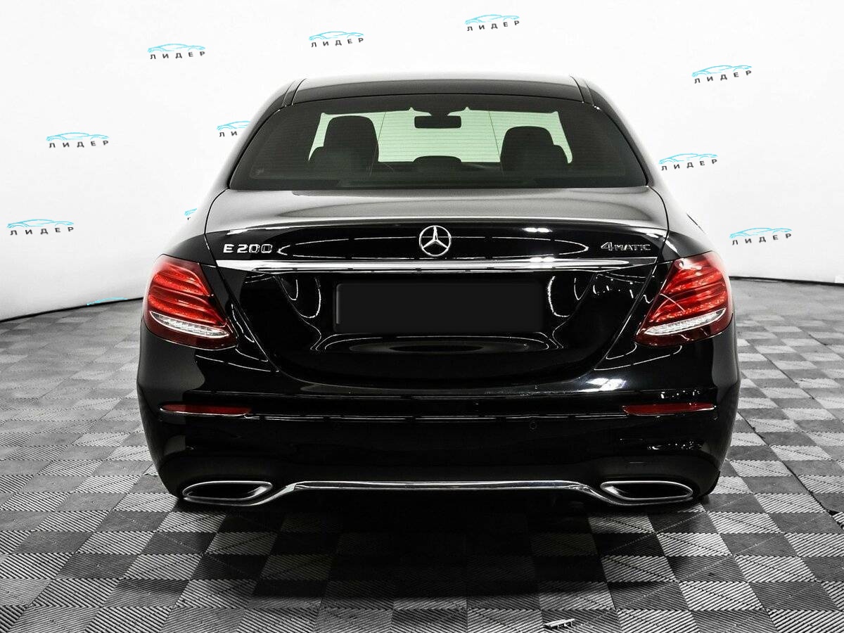 Б/У Мерседес-Бенц Е-Класс 2019 года. Фото: #5