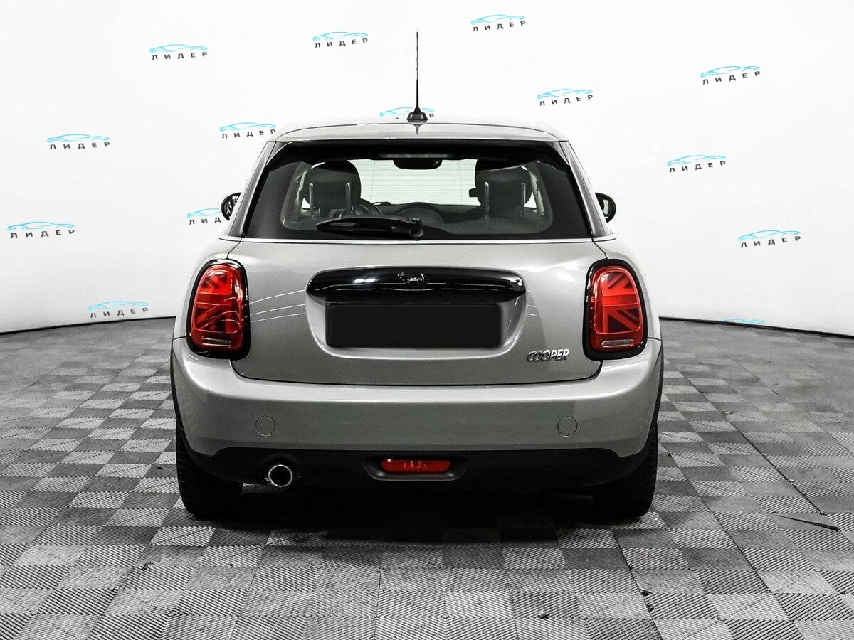 Б/У Мини Хэтч 2020 года. Фото: #5