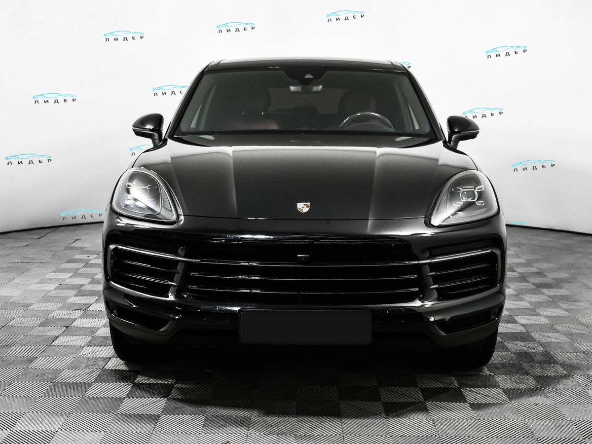 Б/У Порш Кайен 2018 года. Фото: #1