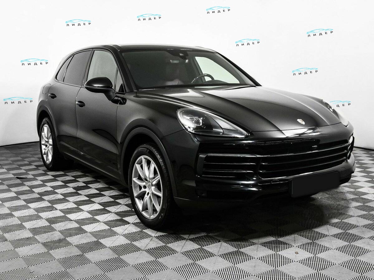 Б/У Порш Кайен 2018 года. Фото: #2