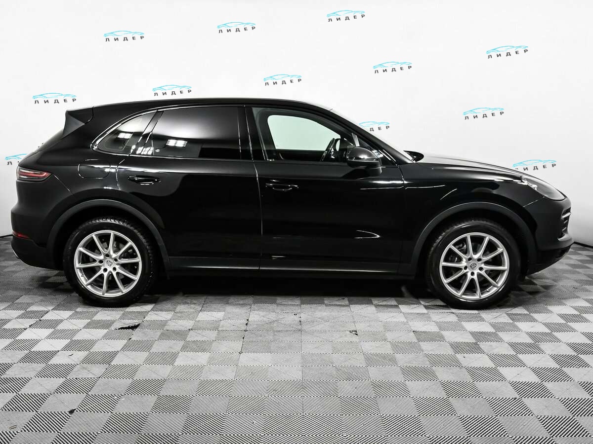 Б/У Порш Кайен 2018 года. Фото: #3