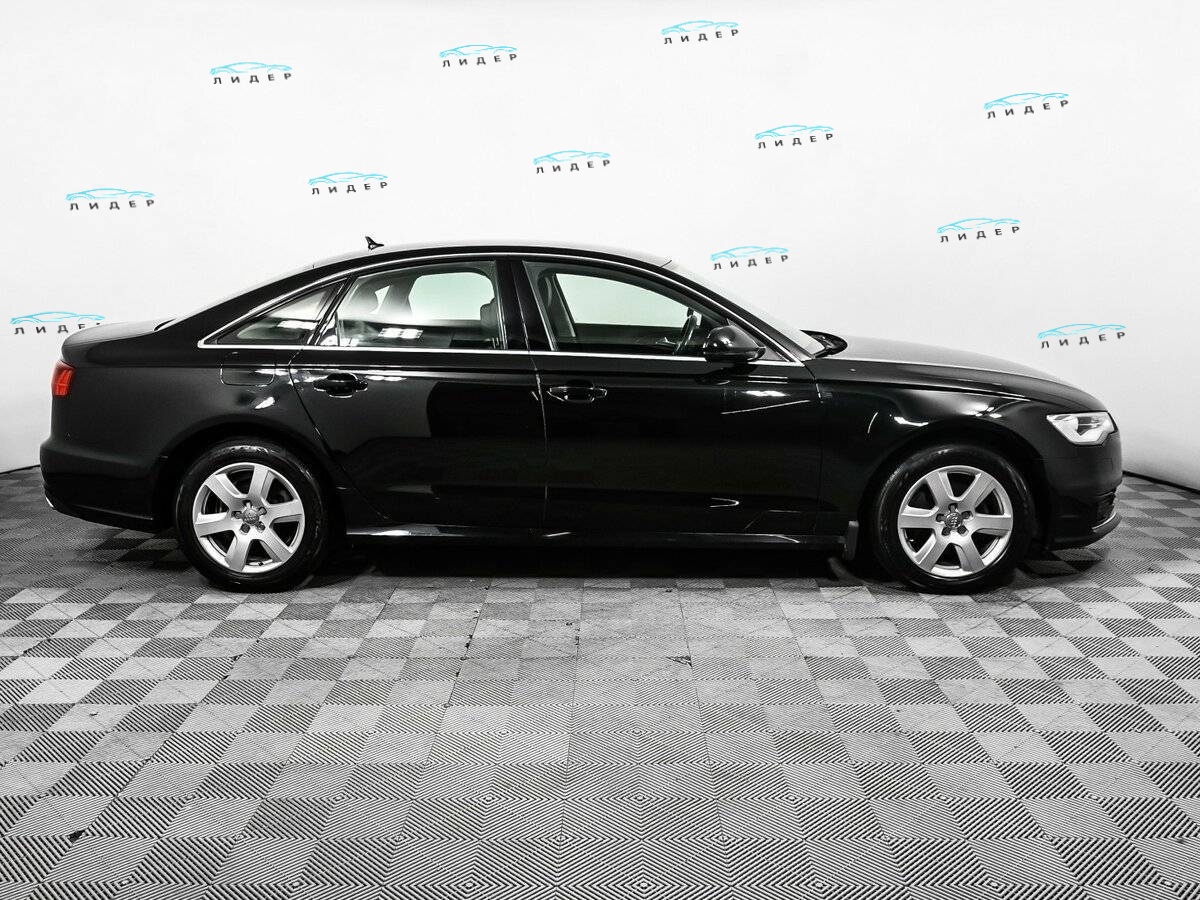 Б/У Ауди А6 2015 года. Фото: #3