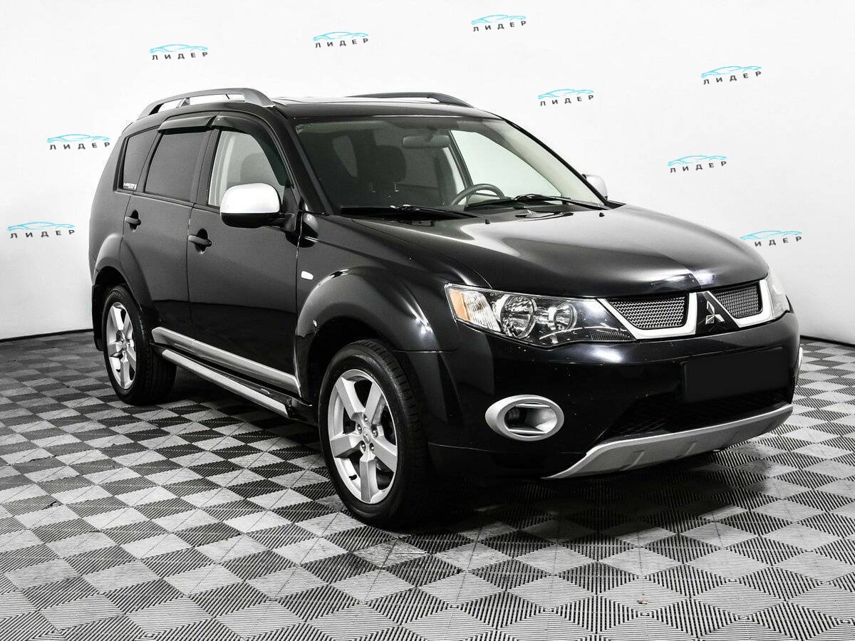 Б/У Митсубиши Оутлэндер 2008 года. Фото: #2